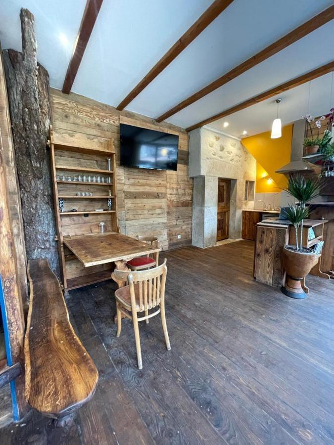 Le Refuge De Chaparon Apartment Lathuile Luaran gambar